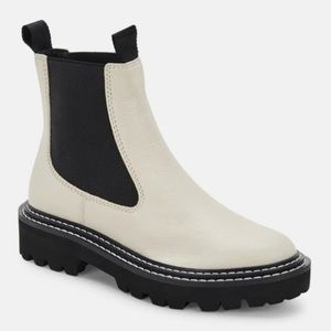 Dolce Vita Moana Boots Ivory Leather - Size 8